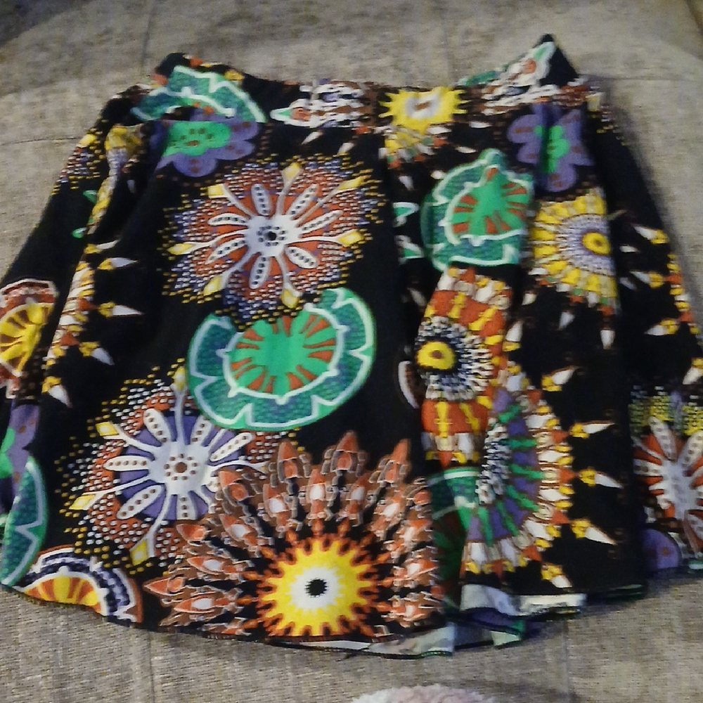 Floral Patterned Skirt - Multicolor